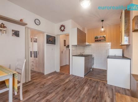 kuchyňský kout | Prodej bytu, 2+kk, 32 m²