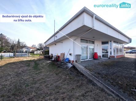 pxl-20260324-140428197p.jpg | Prodej - obchodní prostor, 160 m²