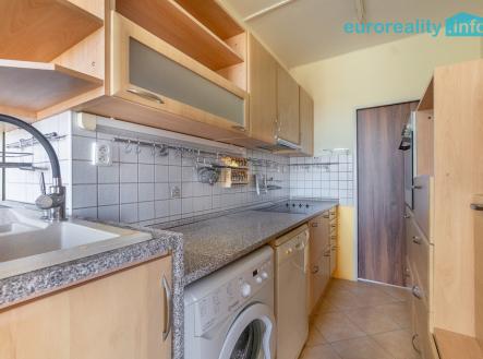 kuchyně | Prodej bytu, 3+1, 75 m²