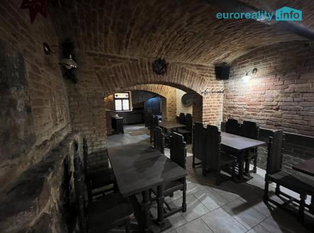 snimek-obrazovky-2026-04-18-v-7.23.26.png | Pronájem - restaurace, 144 m²