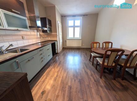 pxl-20260309-121821421.jpg | Pronájem bytu, 2+kk, 49 m²