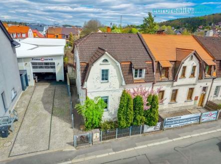 pohled na dům | Prodej - dům/vila, 160 m²