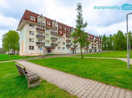 celkový pohled na dům | Prodej bytu, 1+1, 36 m²