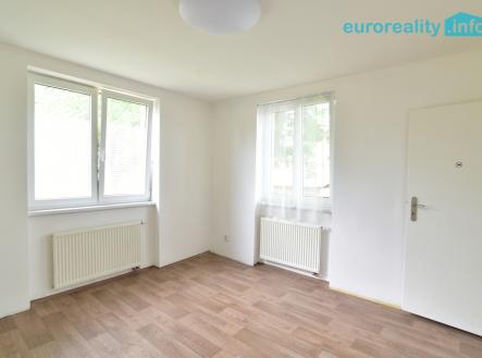 Pokoj 1 | Prodej bytu, 2+1, 49 m²