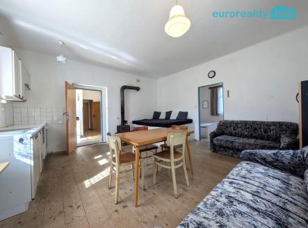 pxl-20260611-144033974.jpg | Prodej - zemědělský objekt, 1 418 m²