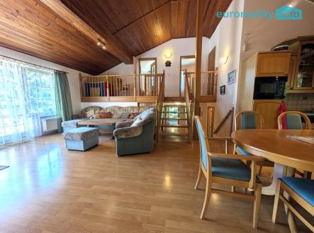 pxl-20260519-100055666.jpg | Prodej - chata/rekreační objekt, 160 m²