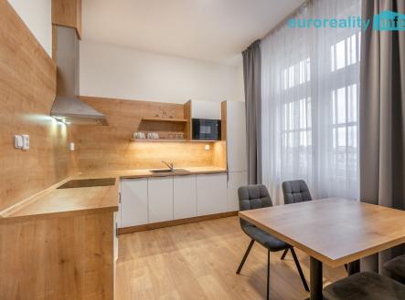 kuchyň | Pronájem bytu, 2+1, 69 m²