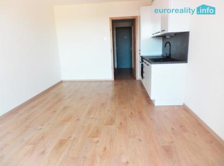 12-1.jpg | Pronájem bytu, 1+kk, 37 m²