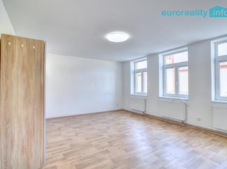 Pokoj 1 | Prodej bytu, 1+1, 62 m²