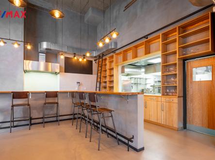 216a8768-hdr.jpg | Prodej - restaurace, 365 m²
