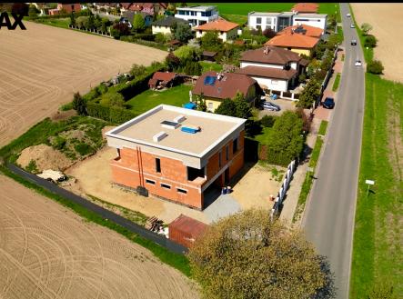 img-20250519-173551-964.png | Prodej - dům/vila, 334 m²