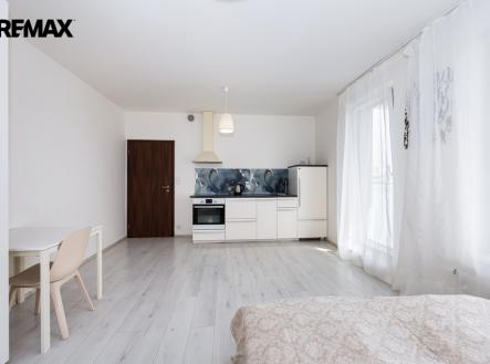 14.jpg | Pronájem bytu, 1+kk, 38 m²