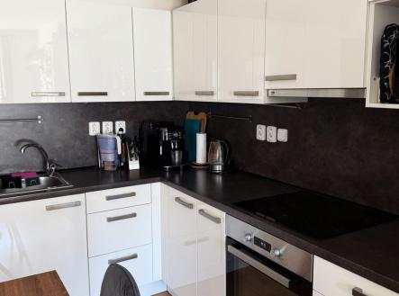 02.jpg | Pronájem bytu, 2+kk, 56 m²