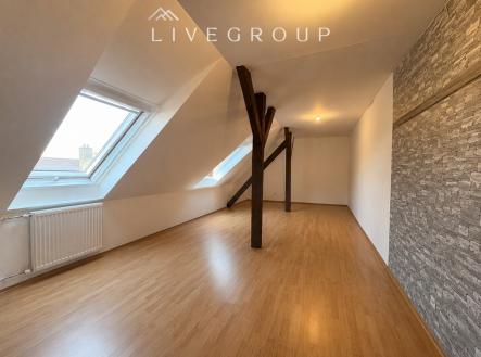 646c9033-9613-4381-9248-6f0c42eb071d.png | Pronájem bytu, 3+1, 86 m²