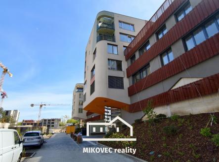 IMG_20260503_112419 | Pronájem bytu, 2+kk, 75 m²