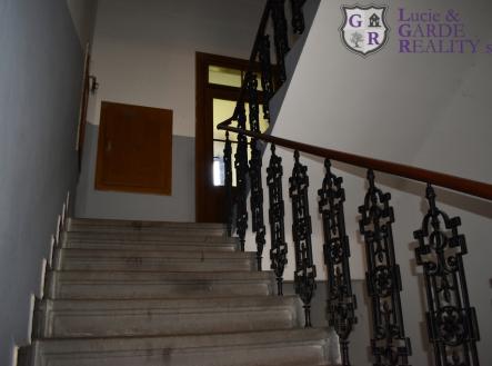 dsc-0958.jpg | Prodej - nájemní dům, 202 m²