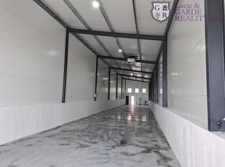 hala-1.jpg | Pronájem - skladovací prostor, 232 m²