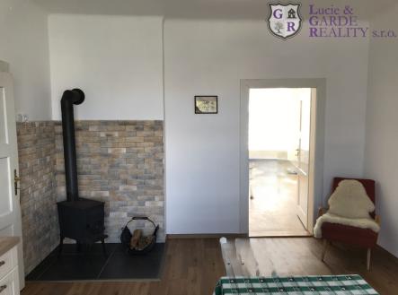 kuch-a-002.jpg | Pronájem - dům/vila, 144 m²