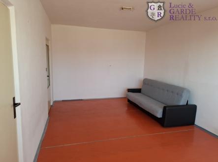 pokoj-2.jpg | Pronájem bytu, 1+1, 45 m²