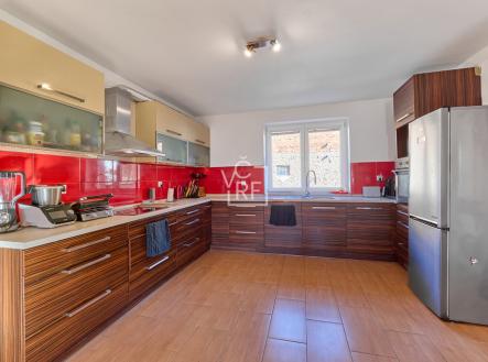 p1297746-hdr.jpg | Prodej - dům/vila, 170 m²