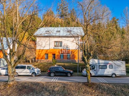 nachod-114-1.jpg | Prodej - dům/vila, 300 m²