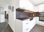 Prodej bytu, 3+1, 85 m²