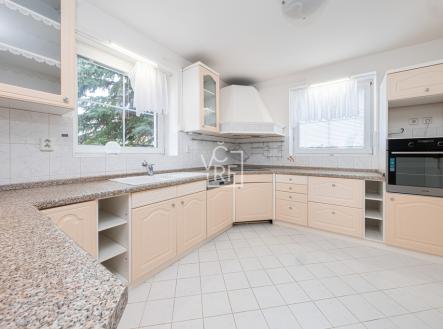 kuchyň | Prodej - dům/vila, 300 m²