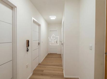chodba | Prodej bytu, 2+kk, 56 m²