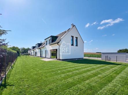 hf-20260713-074726-7a4616fe-bf00-4040-bb21-59f89eb5eff1-1.jpg | Pronájem - dům/vila, 148 m²