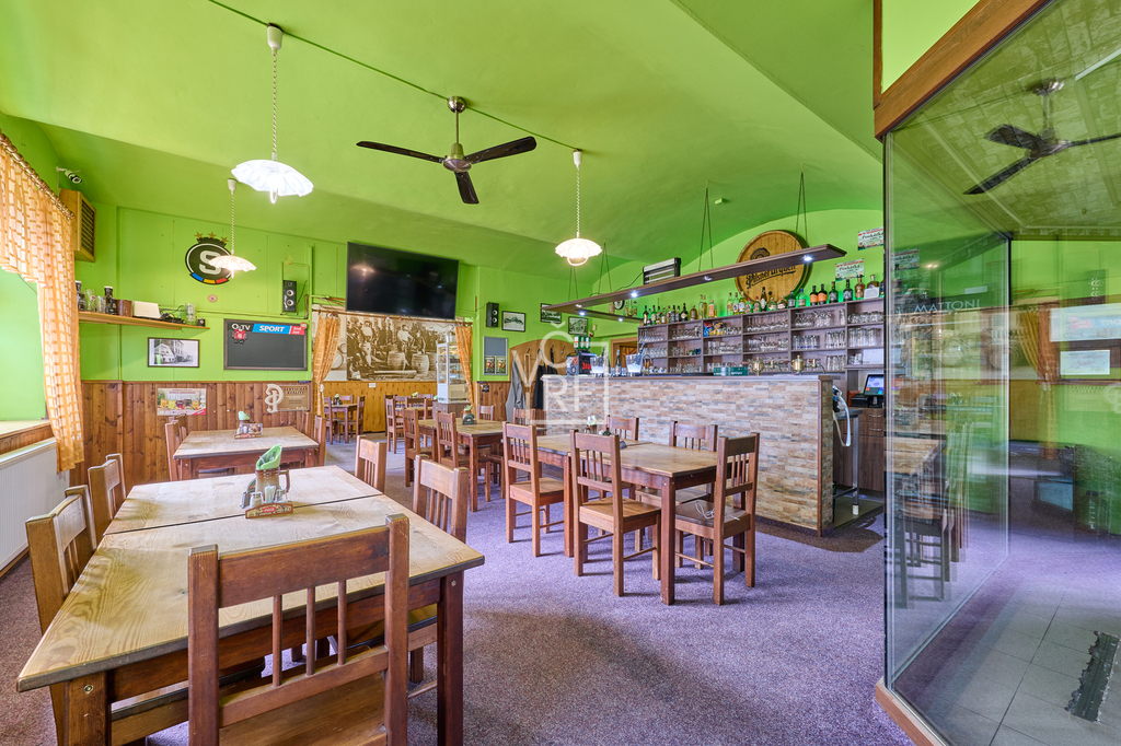 1811894-hdr.jpg