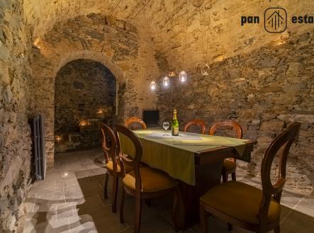 apartmán 1 | Prodej - dům/vila, 254 m²