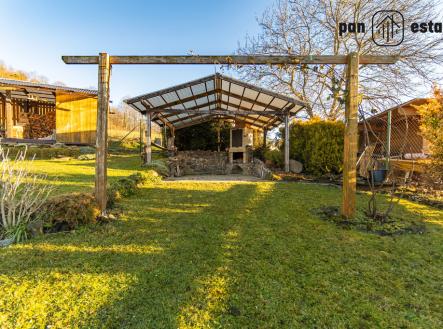 posezení u krbu | Prodej - dům/vila, 200 m²