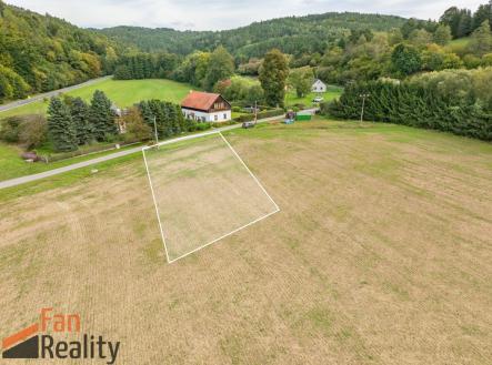 5.6b-1.jpg | Prodej - pozemek pro bydlení, 1 015 m²