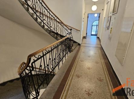 20251023-143425.jpg | Pronájem - obchodní prostor, 86 m²