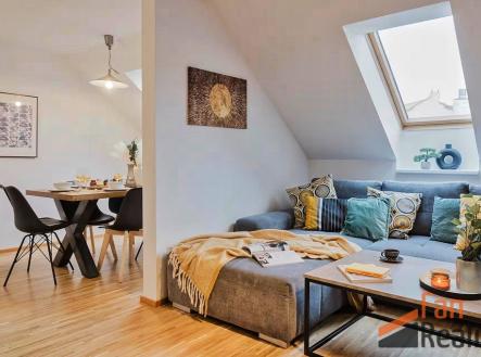 1000134330.jpg | Pronájem bytu, 3+kk, 90 m²