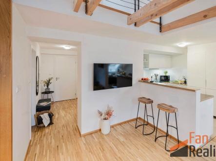 1000134336.jpg | Pronájem bytu, 3+kk, 90 m²