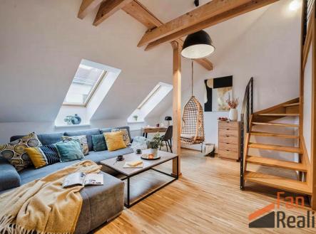 Pronájem bytu, 3+kk, 100 m² obrázek