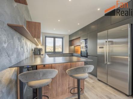 dsc-9357-hdr.jpg | Prodej - dům/vila, 210 m²