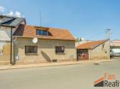 Prodej - dům/vila, 218 m²