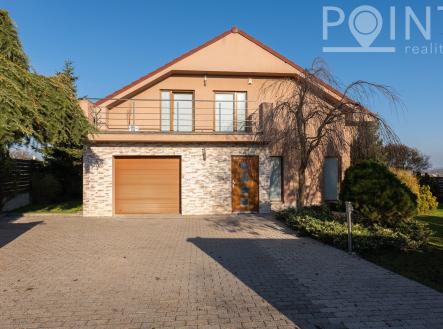 P1042573 | Prodej - dům/vila, 225 m²