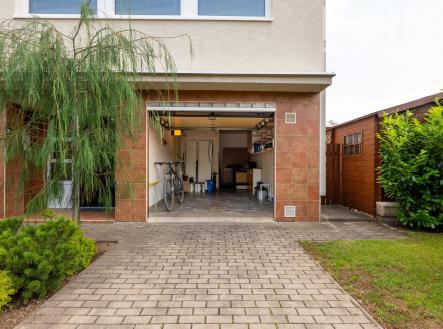 P1059272 | Prodej - dům/vila, 185 m²