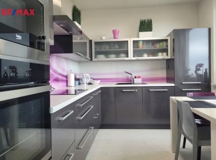 img-20250506-wa0033.jpg | Pronájem bytu, 2+1, 61 m²