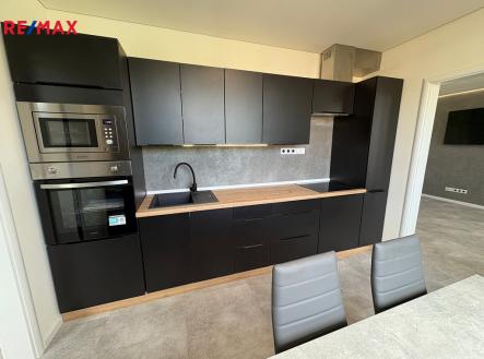 img-2484.jpg | Pronájem bytu, 3+1, 69 m²