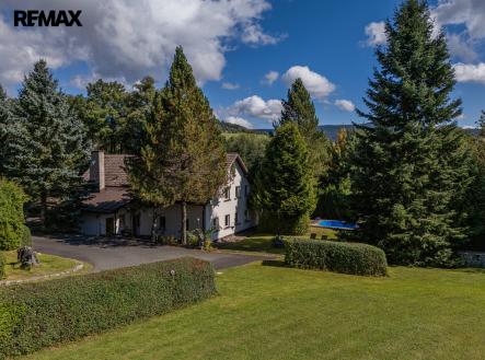 uvodni-foto.jpg | Prodej - dům/vila, 280 m²