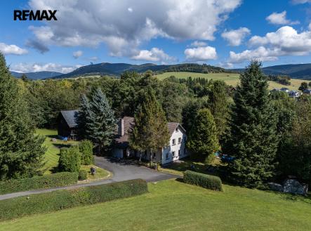 1.jpg | Prodej - dům/vila, 280 m²