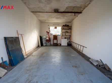 dscf4570-hdr.jpg | Prodej - malý objekt/garáž