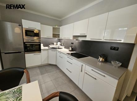 20230801-090747.jpg | Pronájem bytu, 2+1, 55 m²