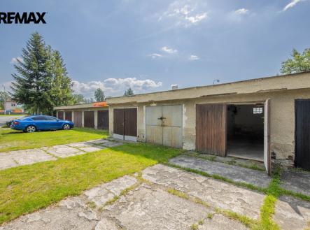 0q9a9049.jpg | Prodej - malý objekt/garáž