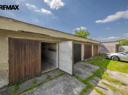 0q9a9073.jpg | Prodej - malý objekt/garáž