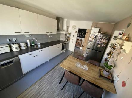 Bez popisku | Prodej - dům/vila, 292 m²